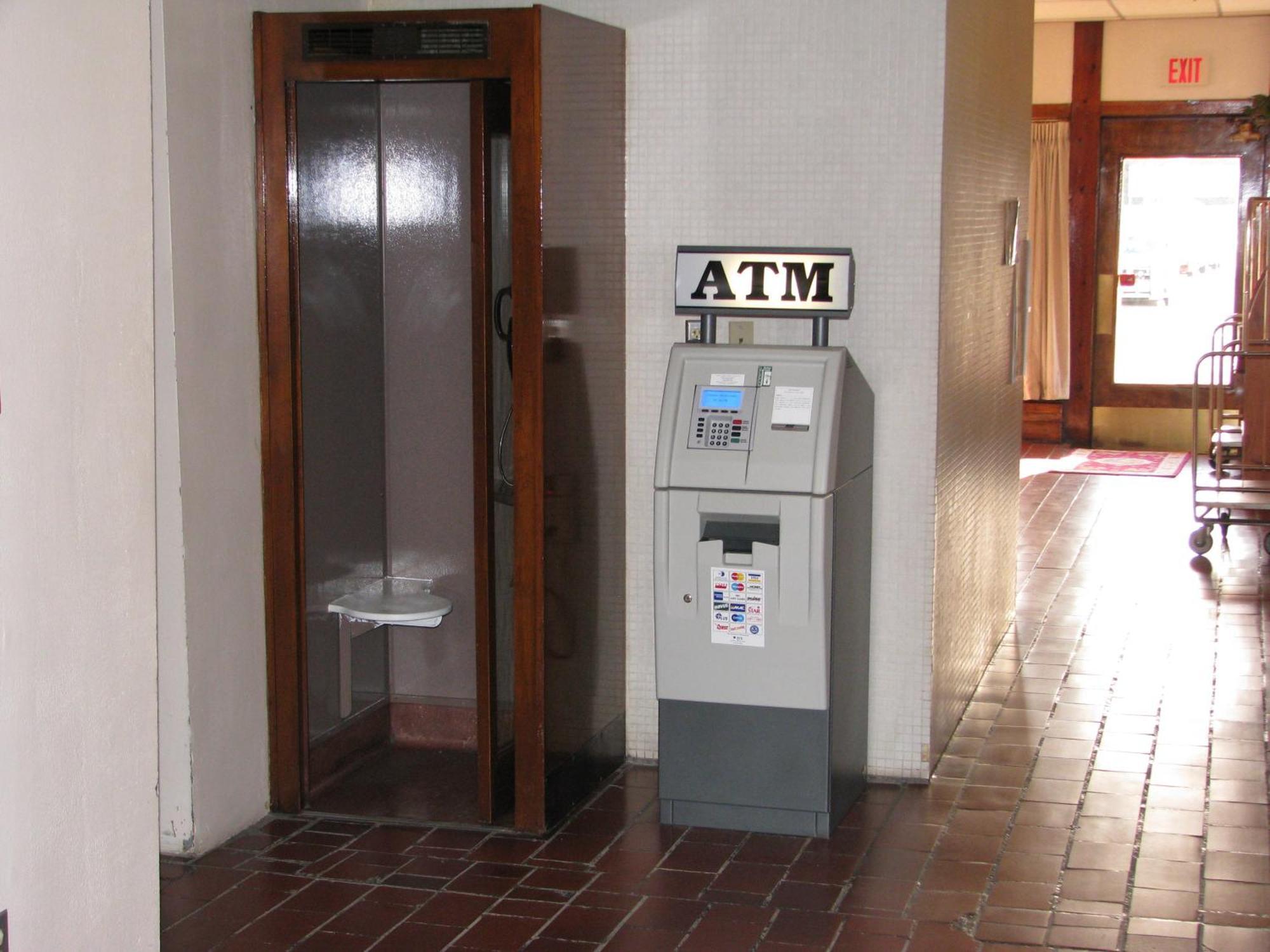 Old National Hotel バス エクステリア 写真
